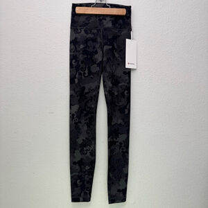 Lululemon Wunder Train HR Tight 28" NWT size 4 legging, Hidden Heritage Lace